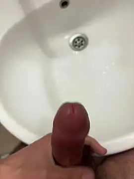 denizli18 online show from April 7, 2026, 6:52 pm