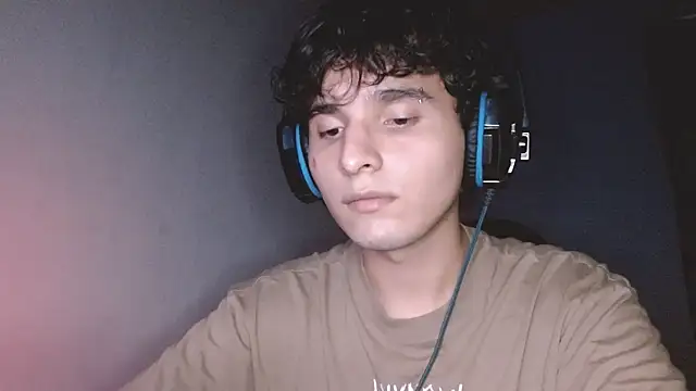 Charley quin online show from October 24, 2025, 3:03 am