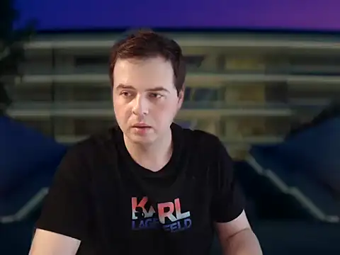 CuteMan33 online show from November 30, 2025, 12:31 pm