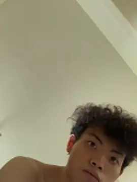 Kitjai200301 online show from November 10, 2025, 7:40 am