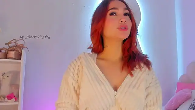  cherrykingsley1 online show from March 13, 2026, 4:19 am