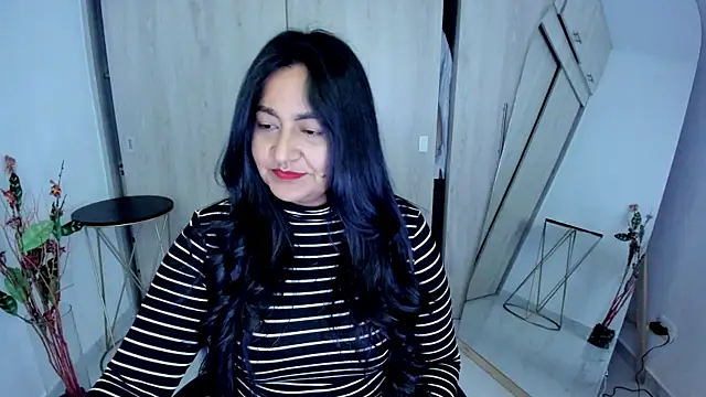 Adele Sweett online show from June 1, 2026, 10:39 am