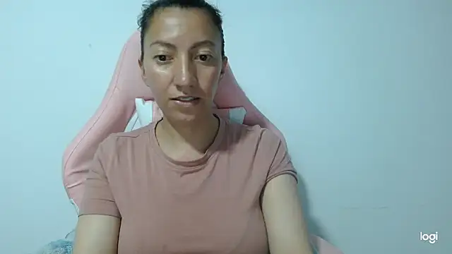 Snapshot of kaybabyhot chatting on October 10, 2025, 3:49 am kaybabyhot online show from October 10, 2025, 3:49 am