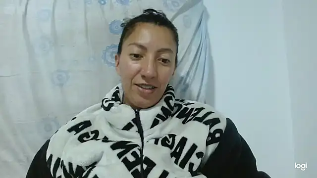 Snapshot of kaybabyhot chatting on October 15, 2025, 2:44 am kaybabyhot online show from October 15, 2025, 2:44 am