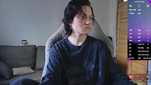 Snapshot of esajukyy chatting on March 17, 2026, 9:12 am esajukyy online show from March 17, 2026, 9:12 am