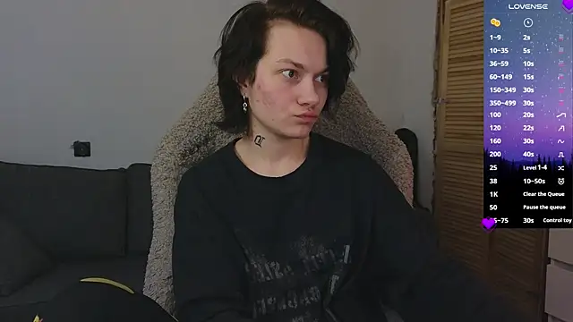 Snapshot of esajukyy chatting on April 11, 2026, 1:04 pm esajukyy online show from April 11, 2026, 1:04 pm