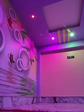 Onlyjishan online show from December 19, 2024, 4:46 pm