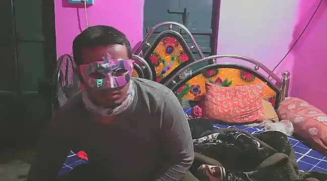 parth4055 online show from January 9, 2025, 6:26 pm