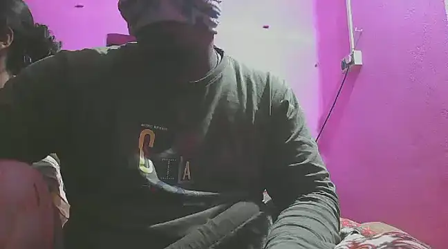 parth4055 online show from January 20, 2025, 8:18 pm