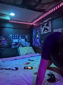 Stonermama666420 online show from January 16, 2026, 5:33 am