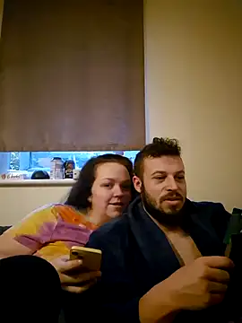 Snapshot of TwoDirtyFlames chatting on January 15, 2025, 8:20 am TwoDirtyFlames online show from January 15, 2025, 8:20 am