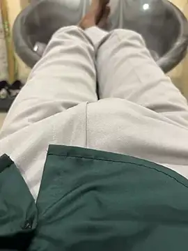 mahiking online show from January 27, 2025, 5:37 pm