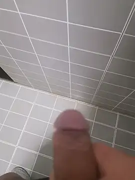 thanos65432 online show from February 18, 2025, 4:26 pm