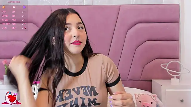 zoewillian online show from February 19, 2025, 3:16 pm