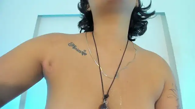 Snapshot of _sowy_venus_ chatting on October 29, 2025, 8:43 pm sowy venus online show from October 29, 2025, 8:43 pm