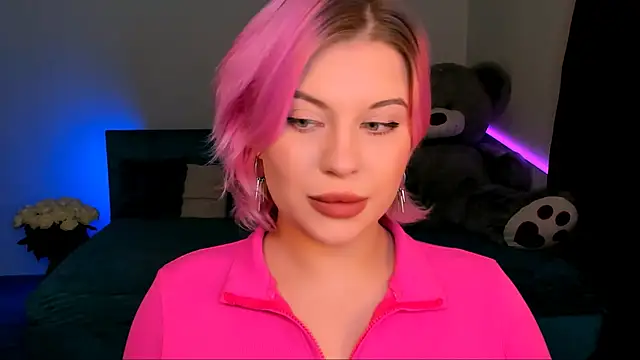 evaharve online show from January 13, 2025, 9:52 pm