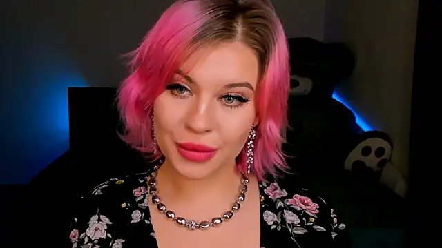 evaharve online show from February 1, 2025, 5:18 am