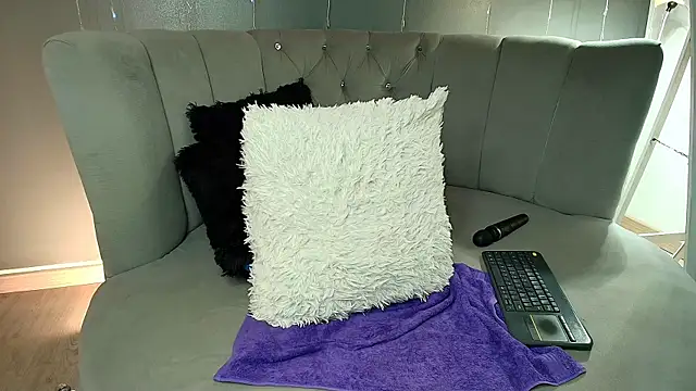 slutty venus online show from February 4, 2025, 11:27 pm