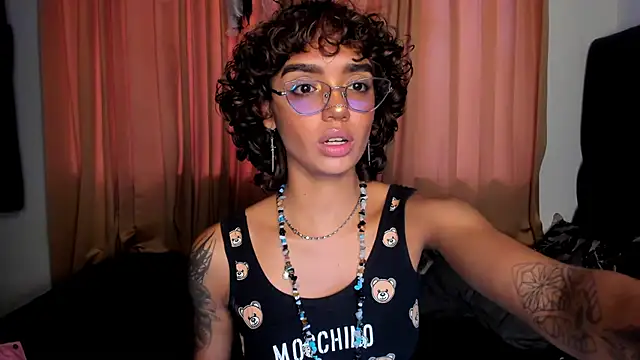 slutty venus online show from October 23, 2025, 10:19 pm