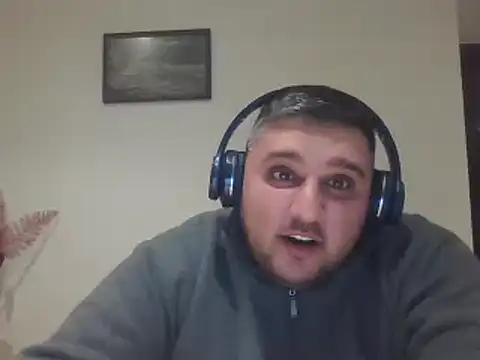  revianzip1 online show from January 15, 2025, 5:58 pm