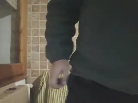  revianzip1 online show from February 3, 2025, 5:56 pm