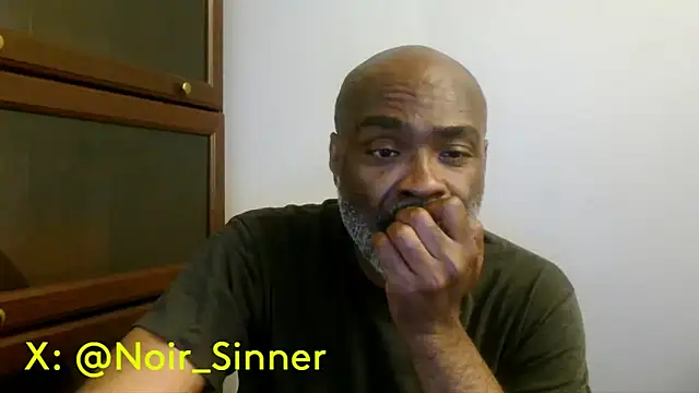 Snapshot of sinnernoir chatting on May 10, 2026, 12:05 am sinnernoir online show from May 10, 2026, 12:05 am