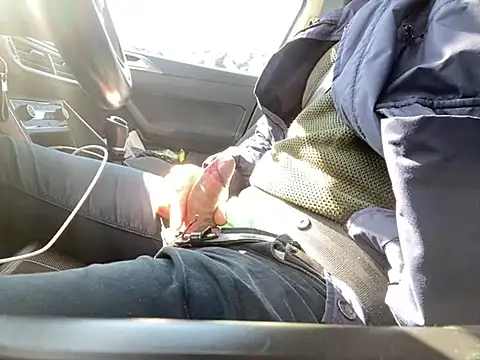 Snapshot of ItalStall chatting on March 17, 2025, 10:06 am ItalStall online show from March 17, 2025, 10:06 am