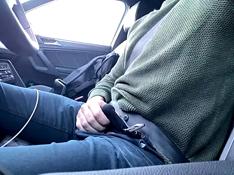 Snapshot of ItalStall chatting on October 7, 2025, 6:32 am ItalStall online show from October 7, 2025, 6:32 am