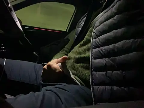 Snapshot of ItalStall chatting on October 9, 2025, 5:16 am ItalStall online show from October 9, 2025, 5:16 am