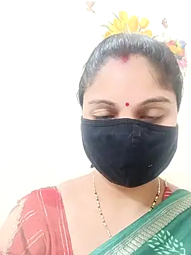 Cute-Aadhvita online show from October 30, 2025, 2:35 am