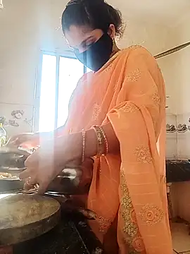 Cute-Aadhvita online show from November 8, 2025, 2:12 am