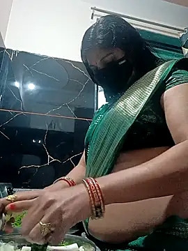 Cute-Aadhvita online show from January 8, 2026, 2:58 am