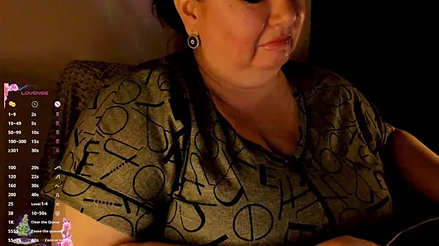 SexxyDreams1 online show from December 24, 2024, 10:44 am