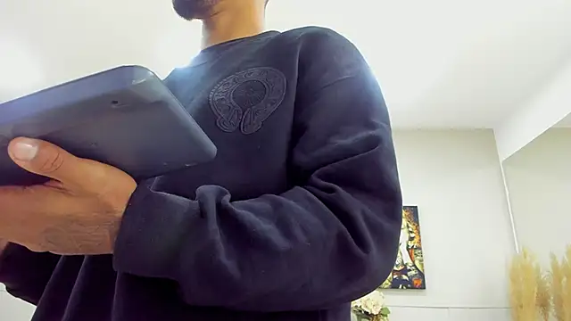 Snapshot of Robin_Rief chatting on March 19, 2025, 3:09 am Robin Rief online show from March 19, 2025, 3:09 am