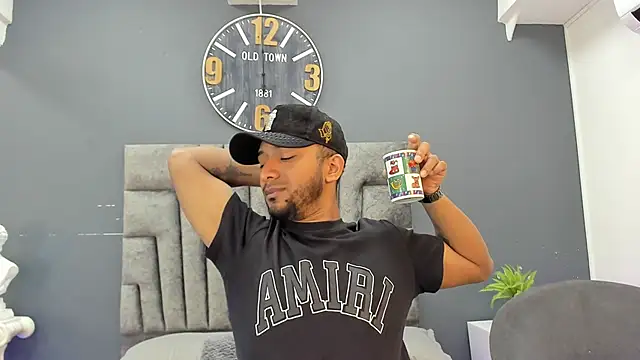 Robin Rief online show from April 10, 2026, 7:51 pm