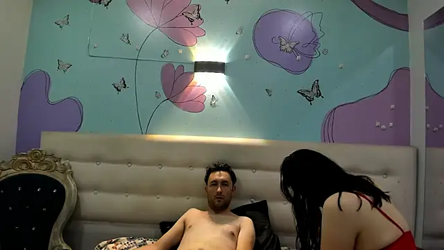 Snapshot of JeremmyAndStacy chatting on February 26, 2025, 9:48 pm JeremmyAndStacy online show from February 26, 2025, 9:48 pm