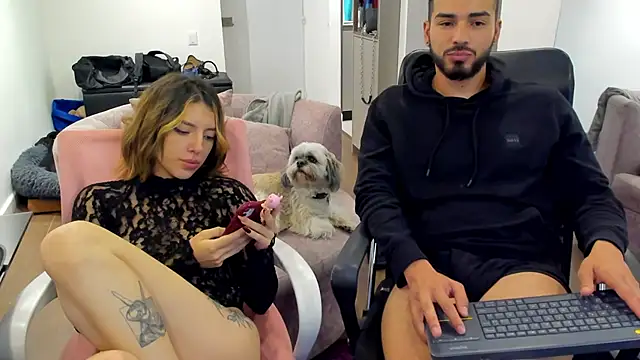 savage sweethearts online show from March 6, 2025, 3:02 am