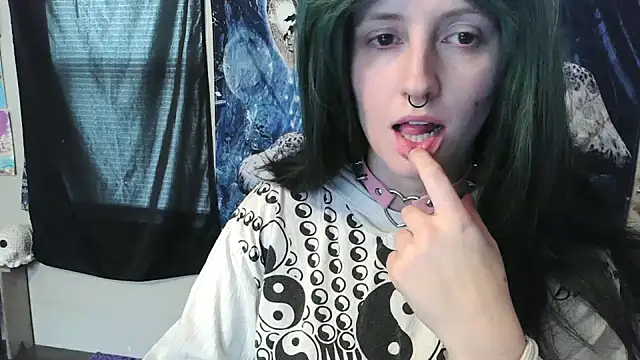  hellostormy  online show from February 5, 2026, 7:40 pm