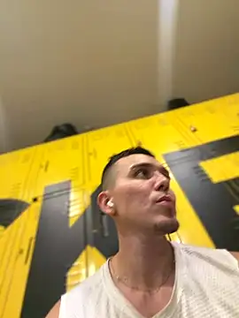 adam-rivera online show from October 28, 2025, 12:36 am