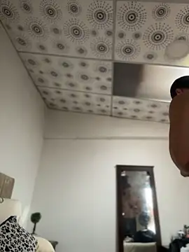 adam-rivera online show from April 5, 2026, 7:11 pm