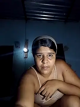 Snapshot of LilyChloe11 chatting on December 21, 2024, 7:49 pm LilyChloe11 online show from December 21, 2024, 7:49 pm