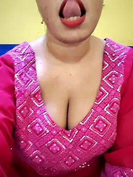 Haniya-143 online show from September 18, 2025, 8:44 pm