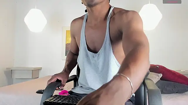 JEFFREY COTTOM online show from February 21, 2025, 5:53 pm