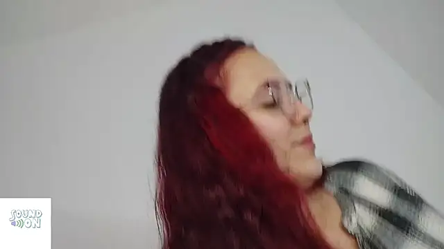 Snapshot of LatinasGoddesses_ chatting on January 6, 2025, 11:52 pm LatinasGoddesses online show from January 6, 2025, 11:52 pm