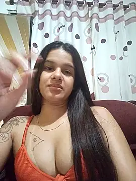 Snapshot of princesaa98 chatting on January 24, 2025, 4:05 am princesaa98 online show from January 24, 2025, 4:05 am