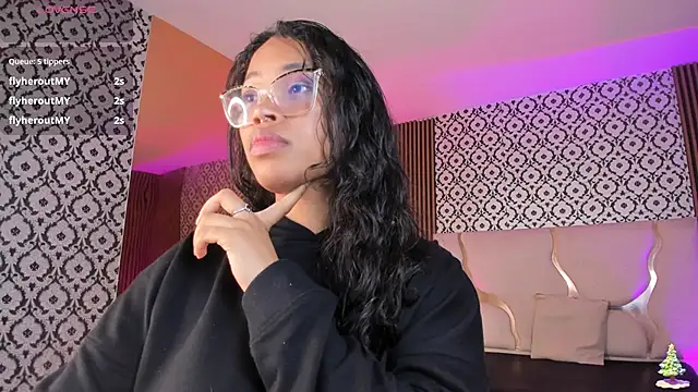 penelope tay1 online show from December 21, 2025, 8:21 am