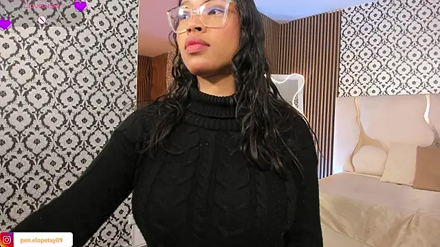 penelope tay1 online show from February 9, 2026, 3:43 am