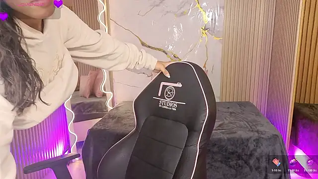 penelope tay1 online show from March 16, 2026, 3:12 am