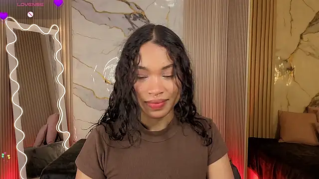 penelope tay1 online show from April 6, 2026, 3:26 am