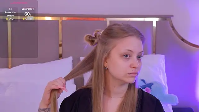 DorisHell online show from October 3, 2025, 3:14 am